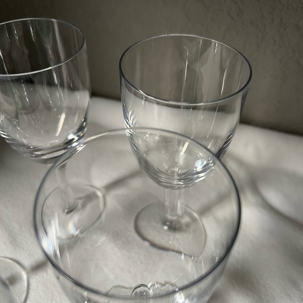 Vintage Crystal Wine Glasses set of 5 heavy - Picture 4 of 9